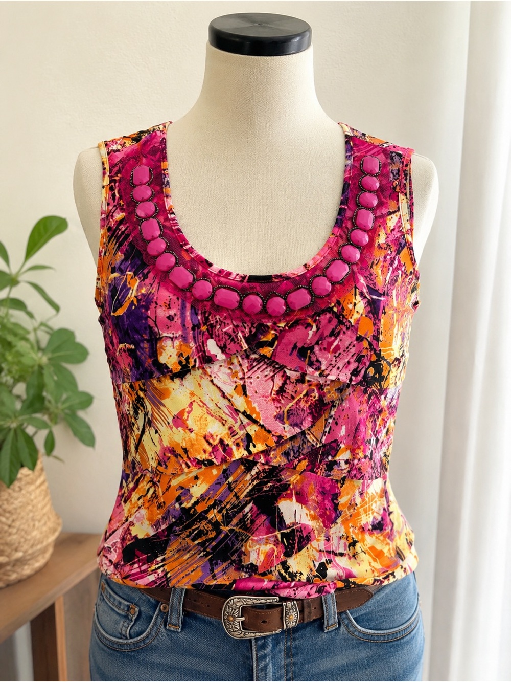 Notations pink Embellished Abstract Tank Top Medium